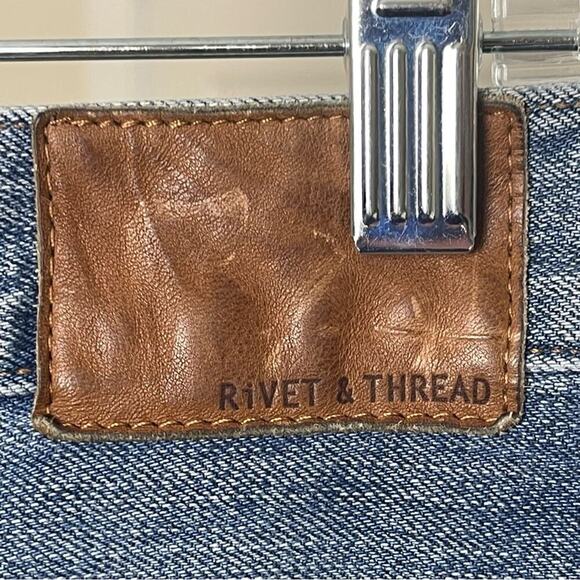 Rivet & Thread Limited Edition High-Rise Slim Boyjeans: Thigh-Patch, Urban, 25” - Picture 10 of 11